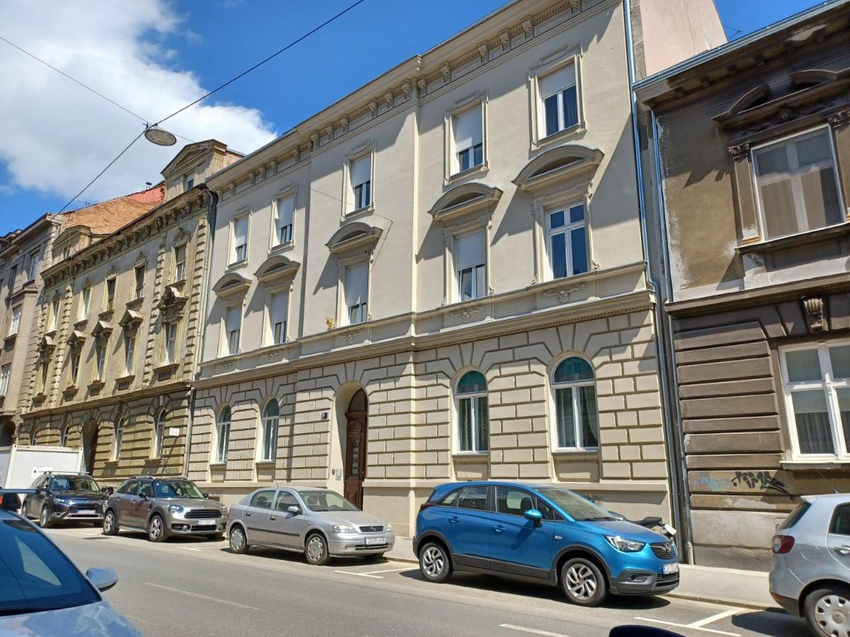 Apartment Calliope Ζάγκρεμπ Εξωτερικό φωτογραφία